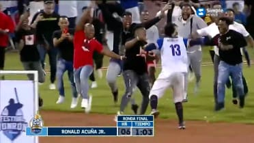 Acuña gana Festival de HR venezolano