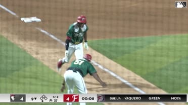 Cristhian Vaquero's walk-off home run