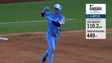Bobby Witt Jr. hammers 449-foot home run