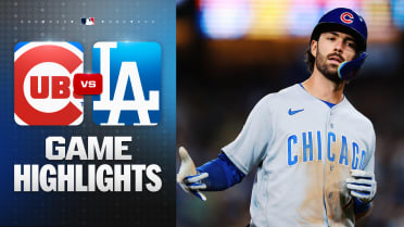 Dansby Swanson hits go-ahead homer in Cubs' win