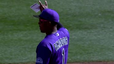 Adael Amador starts a smooth double play