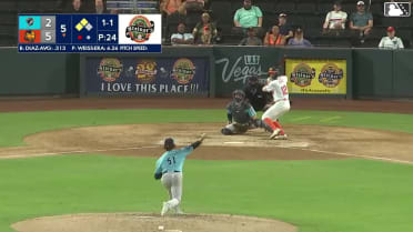 Ryan Weiss In play, run(s) to Davis Diaz