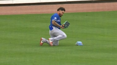 Yohendrick Pinango's diving catch