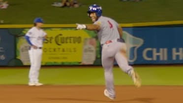 Emmanuel Rodriguez hits for the cycle