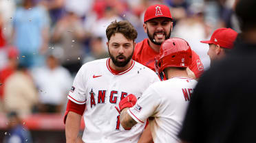 Nolan Schanuel walks it off in extras