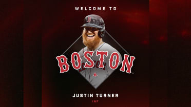 Justin Turner reacts to his new deal
