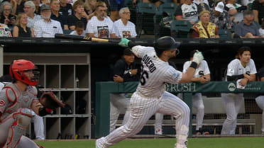 Edgar Quero's solo homer (3)