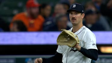 Drew Anderson luce bien en la lomita