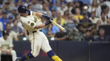 Andrew Vaughn pega un grand slam