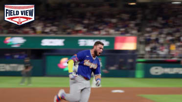 Field View: Wilyer Abreu's solo home run