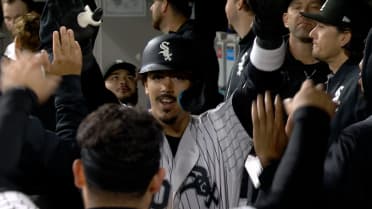 Miguel Vargas pega jonrón solitario