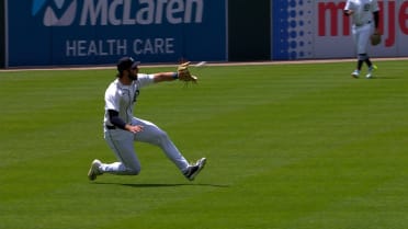 Matt Vierling's nice sliding catch