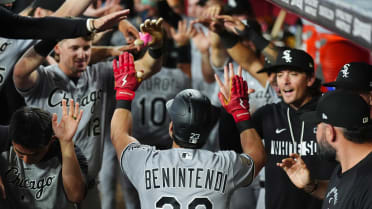 Andrew Benintendi's go-ahead three-run home run (2)