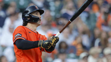 James Outman's three-run homer (2)