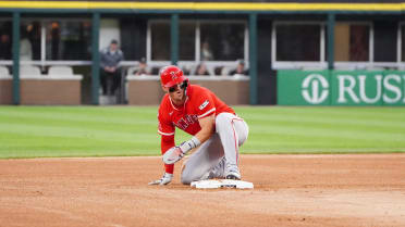 Mike Trout steals second base in the 5th
