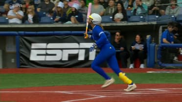 Maya Brady's go-ahead home run 