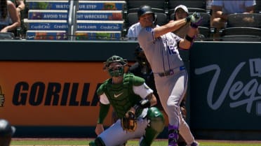 Kyle Karros logra su 1er juego de 4 hits