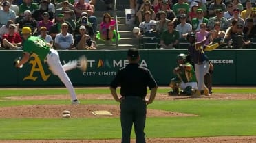 Andruw Monasterio's two-run triple
