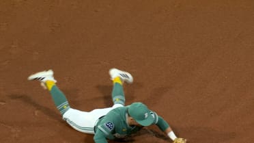 Caleb Durbin's diving play