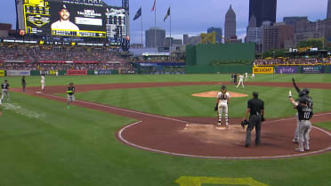 White Sox score six runs in the 6th inning