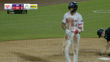 Enddy Azocar's three-hit night