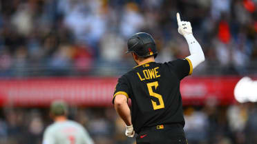Brandon Lowe's second HR of the game (12)