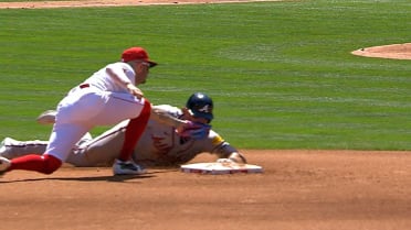 Austin Riley ruled safe after replay review