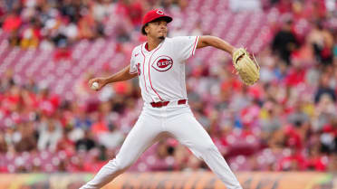 Chase Burns notches nine strikeouts vs. Pirates