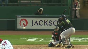 Alfredo Duno's three RBIs