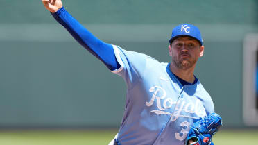 Stephen Kolek throws seven scoreless