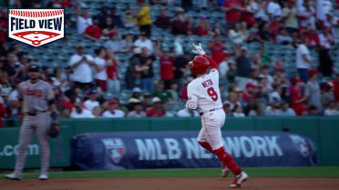 Field View: Zach Neto's leadoff home run