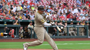 Manny Machado's two-run homer (21)