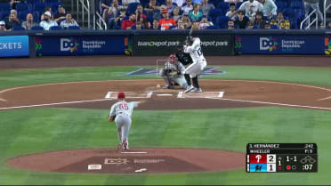 Heriberto Hernández's two-run home run (15)
