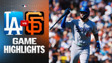 Dodgers' four-run inning leads to extra-innings win