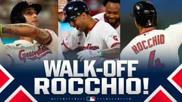 Brayan Rocchio's two-run walk-off home run (6)