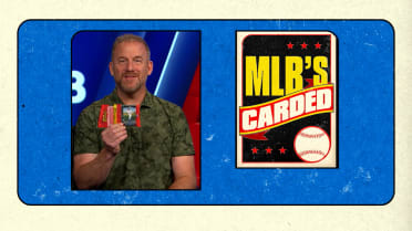 Ryan Dempster rips open a Topps 2007 pack