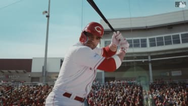 Votto’s on board