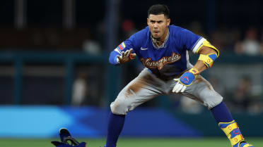 Ezequiel Tovar's three-hit performance