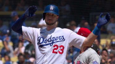 Kyle Tucker's RBI single