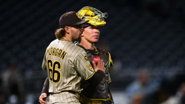 David Morgan sella el triunfo de los Padres