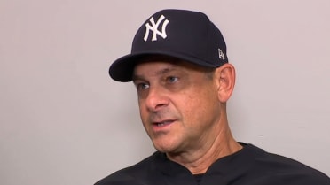 Aaron Boone talks following the Yankees' 4-1 loss