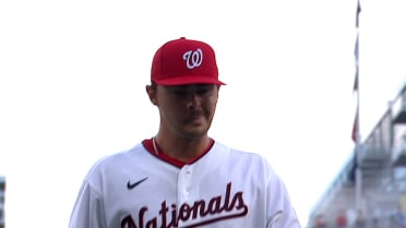 Riley Corneilo escapes jam