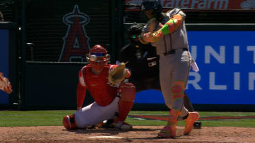 Logan O'Hoppe stays in game after injury timeout