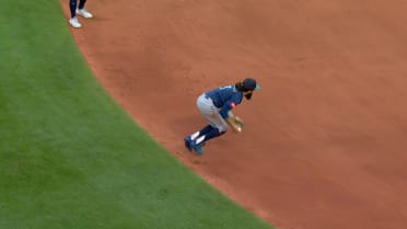 J.P. Crawford's sliding stop
