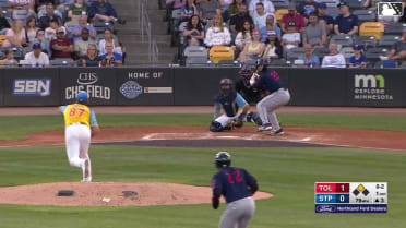 Max Anderson homers (14) on a fly ball to center field. Trei Cruz scores.