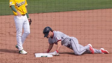 Travis Bazzana's first career stolen base