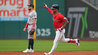 Brayan Rocchio's two-run home run (9)