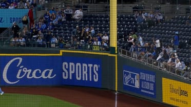 Patrick Bailey's two-run homer confirmed after review