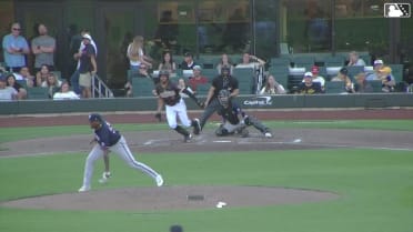 Jose Cabrera fields the comebacker