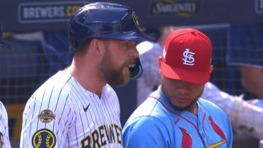 Rhys Hoskins is hit by pitch, remains in game